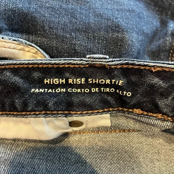 Universal Thread Distressed Dark Blue Denim Cutoff Shorts - Picture 4 of 4